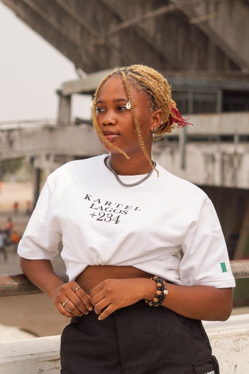 KARTEL LAGOS-CROP TEE